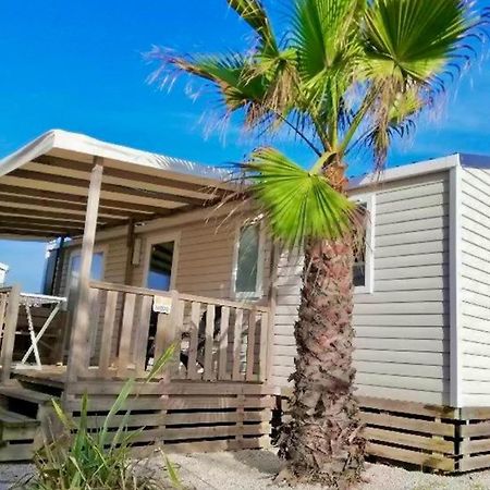 Mobile Home Camping Marvilla Parks Le Petit Mousse M028 Vias Buitenkant foto